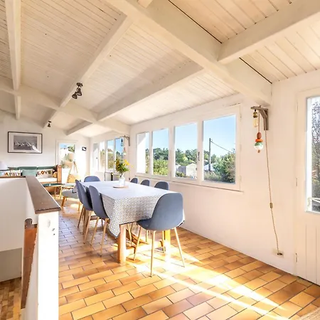 Dom wakacyjny La Joyeuse - Maison 4 *